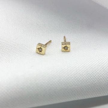 Eden white diamond earrings